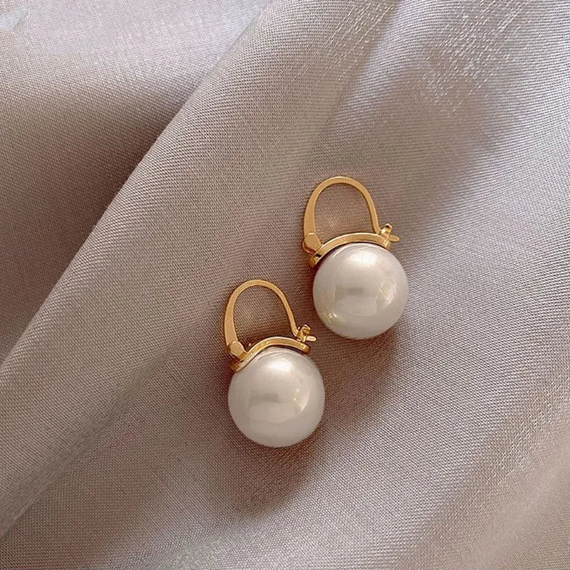 South Korea Fashion New  Light Luxury Simple Classic Pearl Drop Earrings