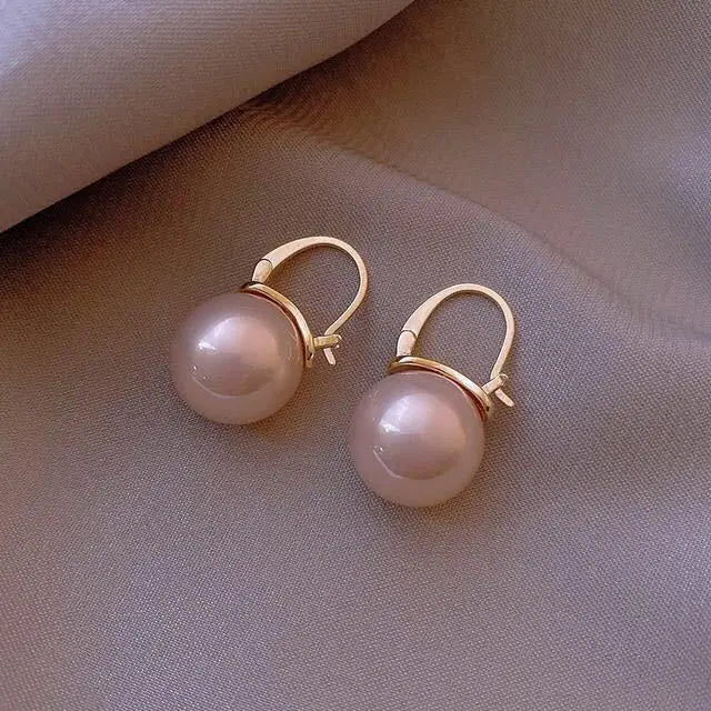 South Korea Fashion New  Light Luxury Simple Classic Pearl Drop Earrings