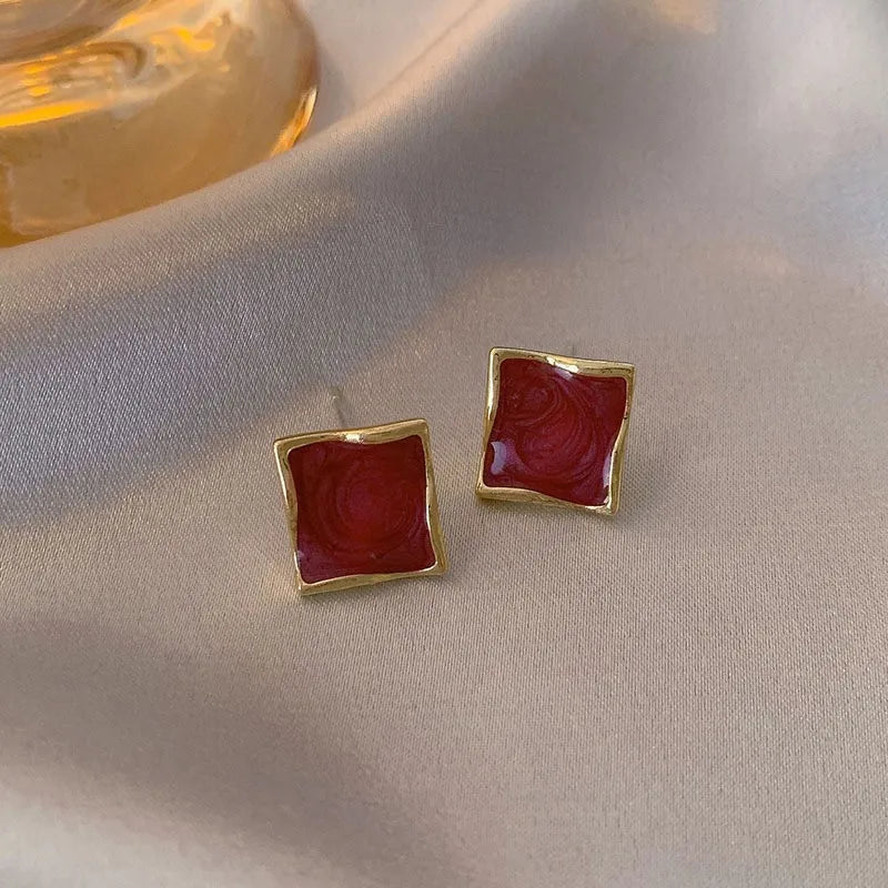 Vintage Dripping Oil Wine Red Retro Stud Earrings