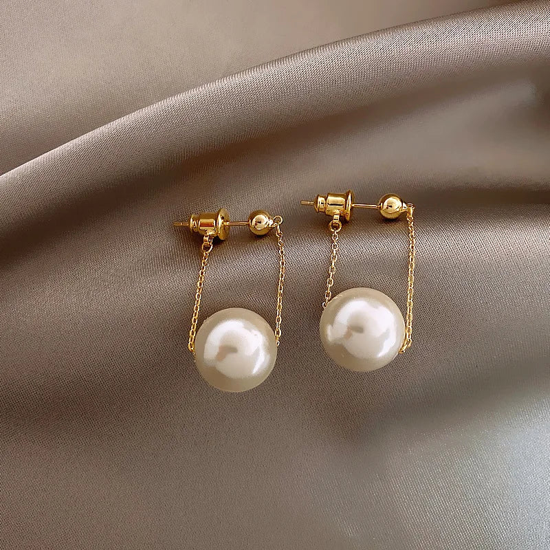 South Korea Fashion New  Light Luxury Simple Classic Pearl Drop Earrings