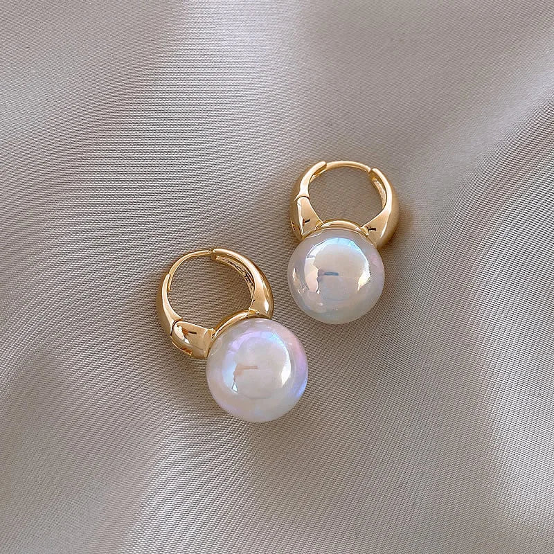 South Korea Fashion New  Light Luxury Simple Classic Pearl Drop Earrings